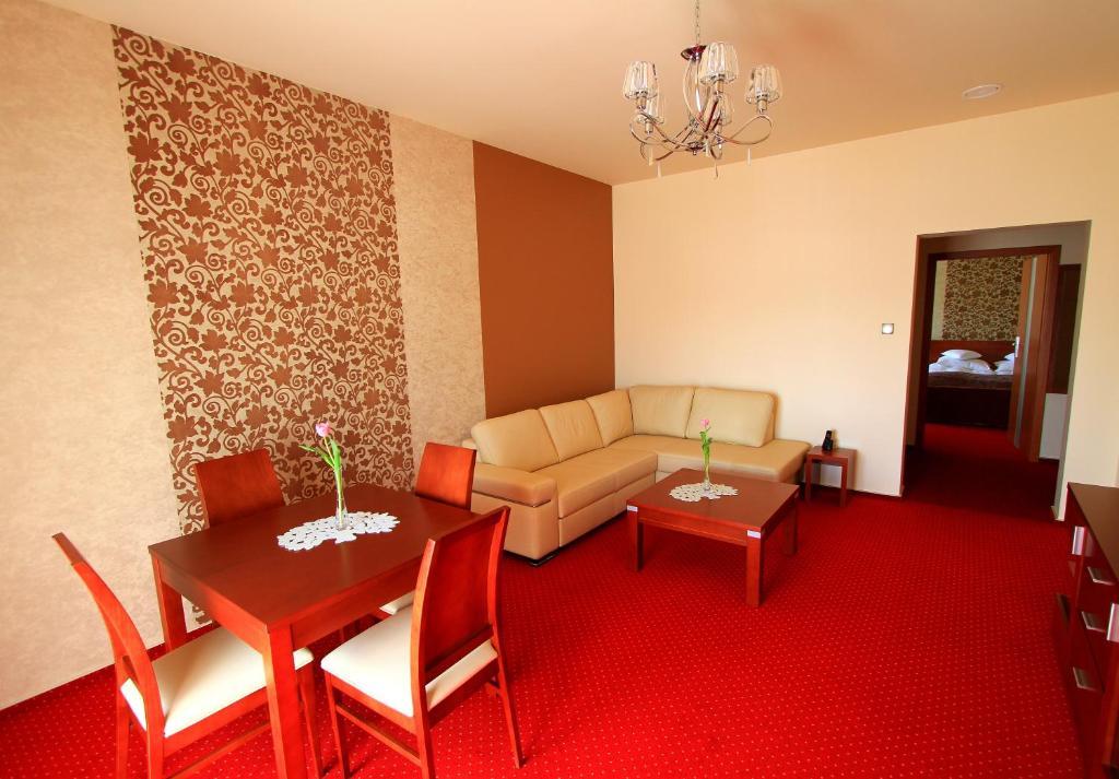 Hotel Rydzewski Elk Exterior photo