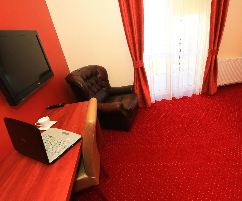 Hotel Rydzewski Elk Room photo